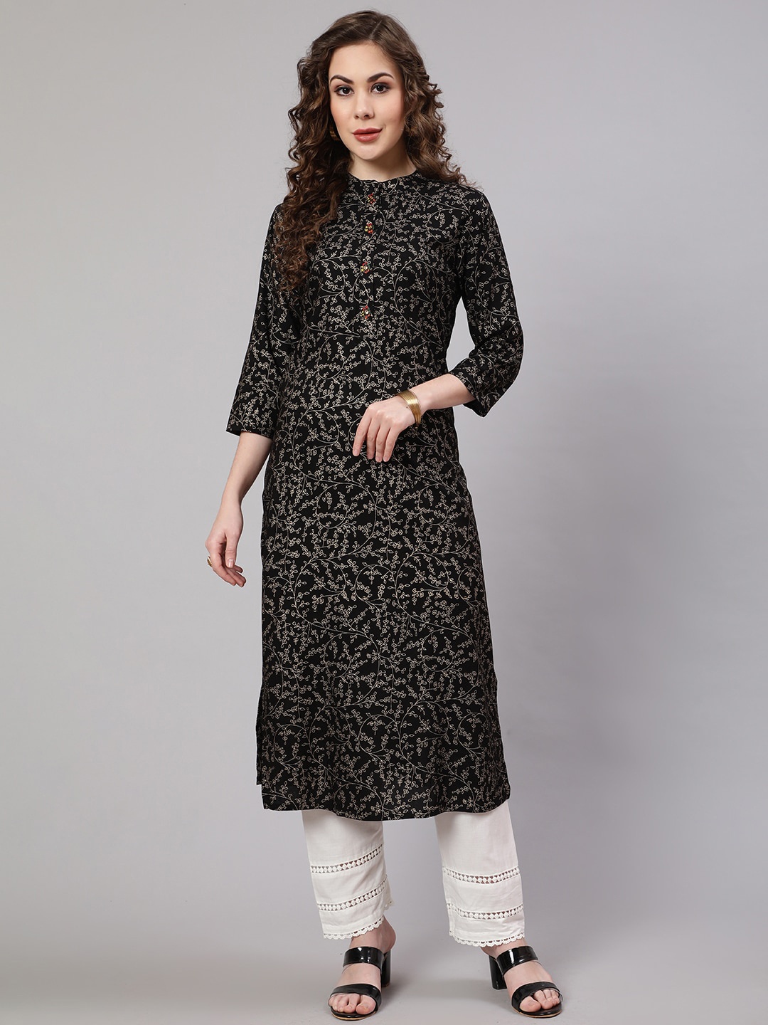 

Nehamta Women Ethnic Motifs Foil Printed Band Collar Kurta, Black