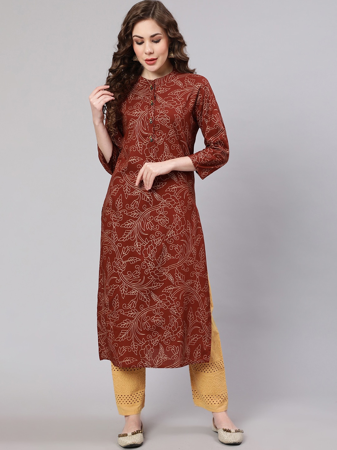 

Nehamta Women Ethnic Motifs Printed Indie Prints Kurta, Brown