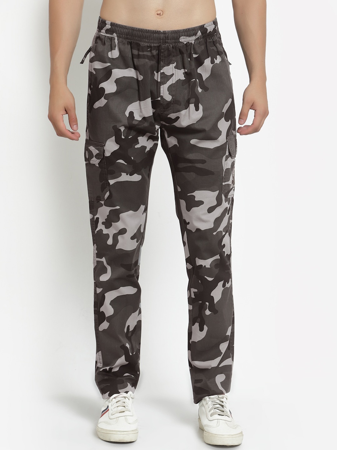 

SAPPER Men Camouflage Printed Cotton Cargos, Grey