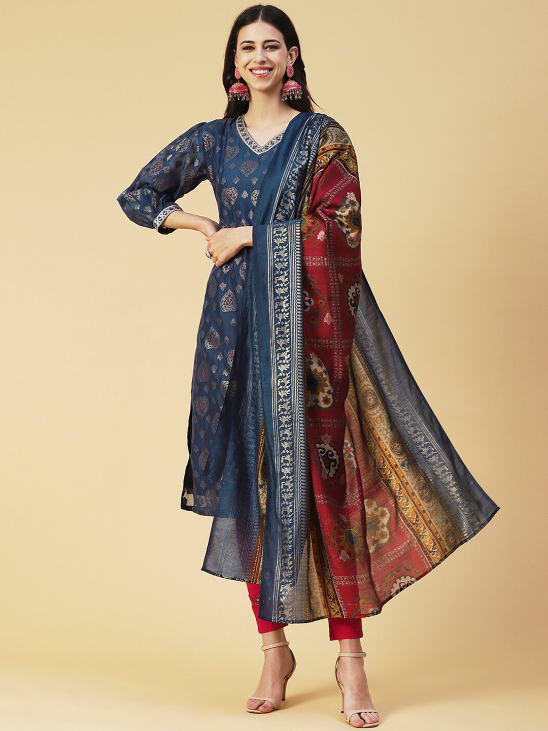 

FASHOR Ethnic Motifs Printed Jacquard Kurta With Dupatta, Blue