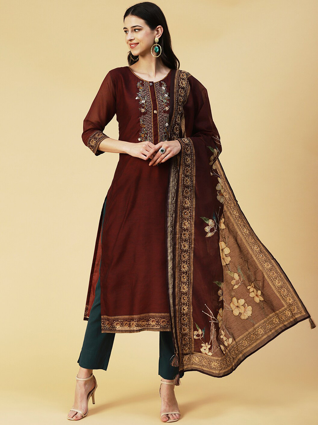 

FASHOR Women Floral Embroidered Kurta With Dupatta, Brown