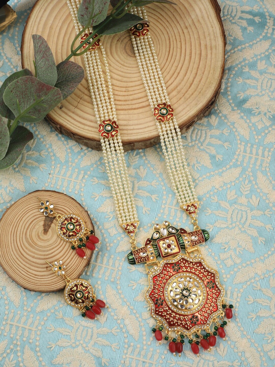 

Vita Bella Gold-Plated Stone Studded & Beaded Jewellery Set