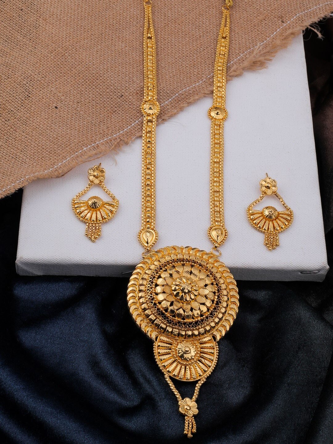 

Vita Bella Gold-Plated Jewellery Set