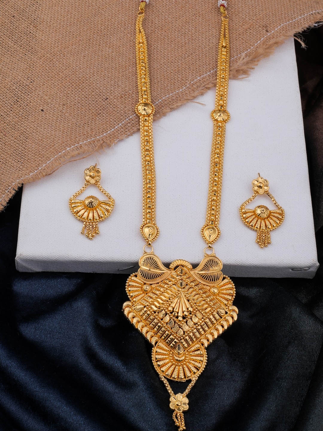 

Vita Bella Gold-Plated Jewellery Set