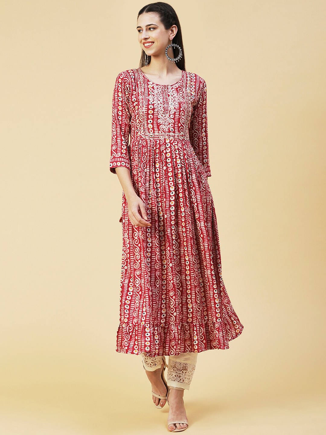 

FASHOR Women Printed Gotta Patti Kurta, Pink