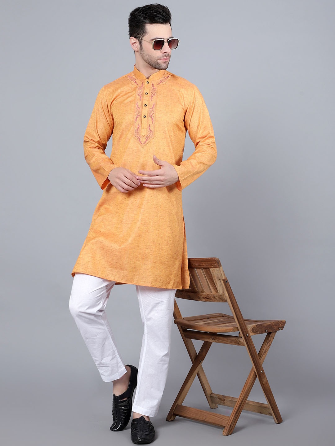 

HERE&NOW Men Ethnic Motifs Printed Kurta, Mustard