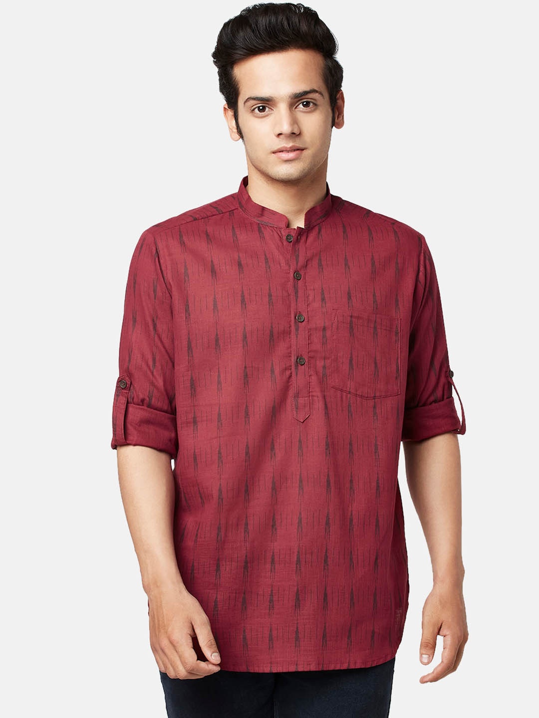 

indus route by Pantaloons Men Ethnic Motifs Printed Cotton Kurta, Maroon