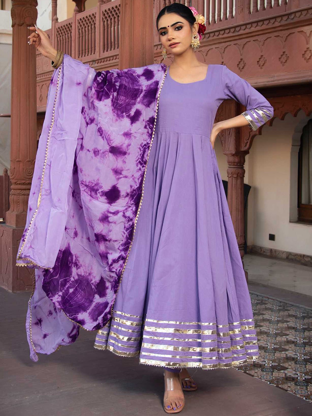 

Calmna Women Round Neck Gotta Patti Kurta with Trousers & Dupatta, Lavender