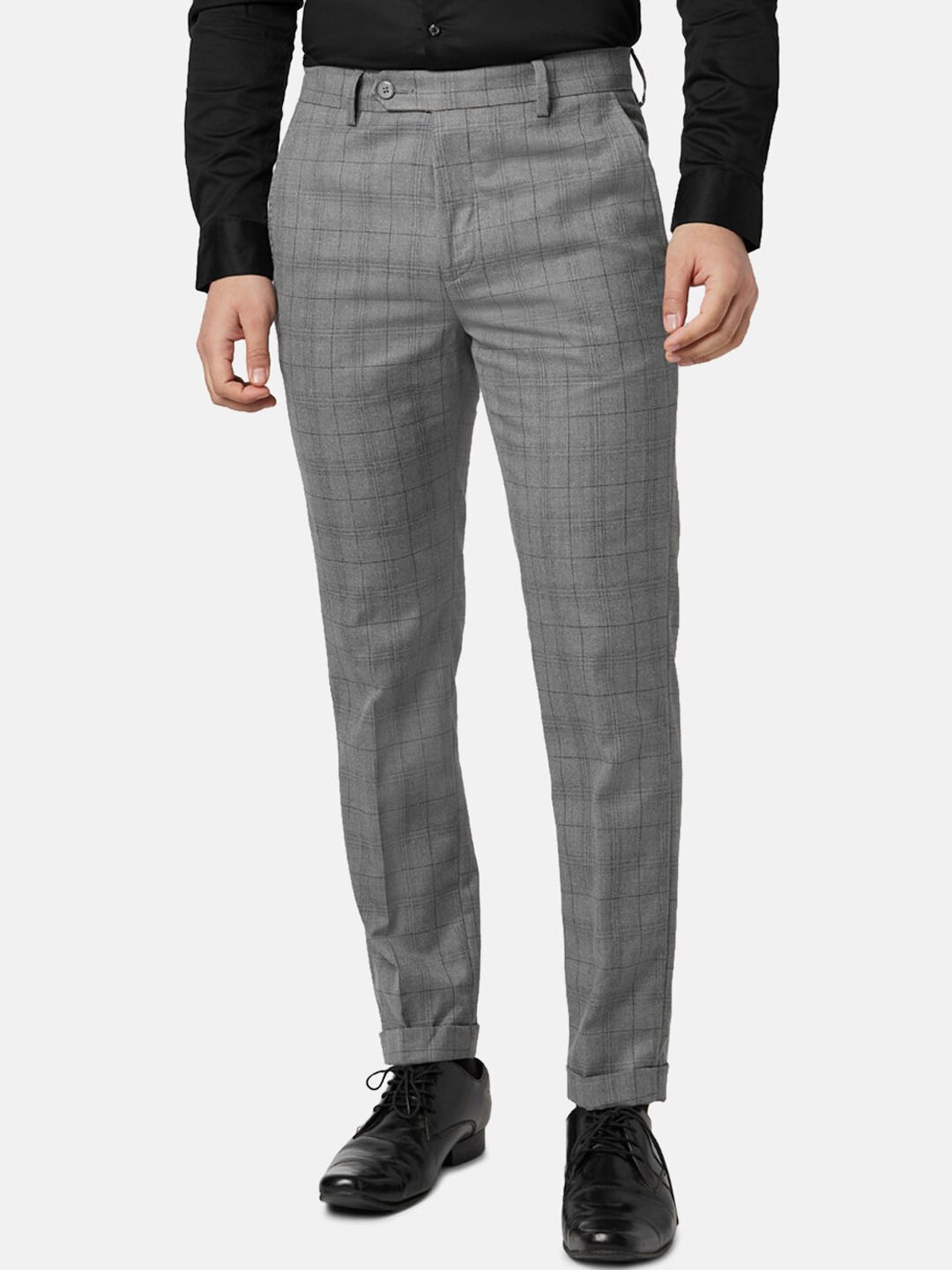 

BYFORD by Pantaloons Men Checked Slim Fit Low-Rise Trousers, Grey