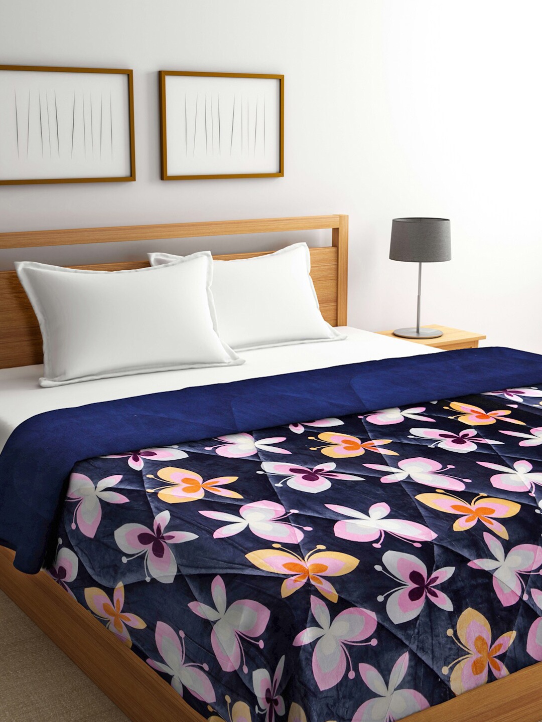 

Arrabi Blue & Pink Floral Heavy Winter 950 GSM Double Bed Quilt