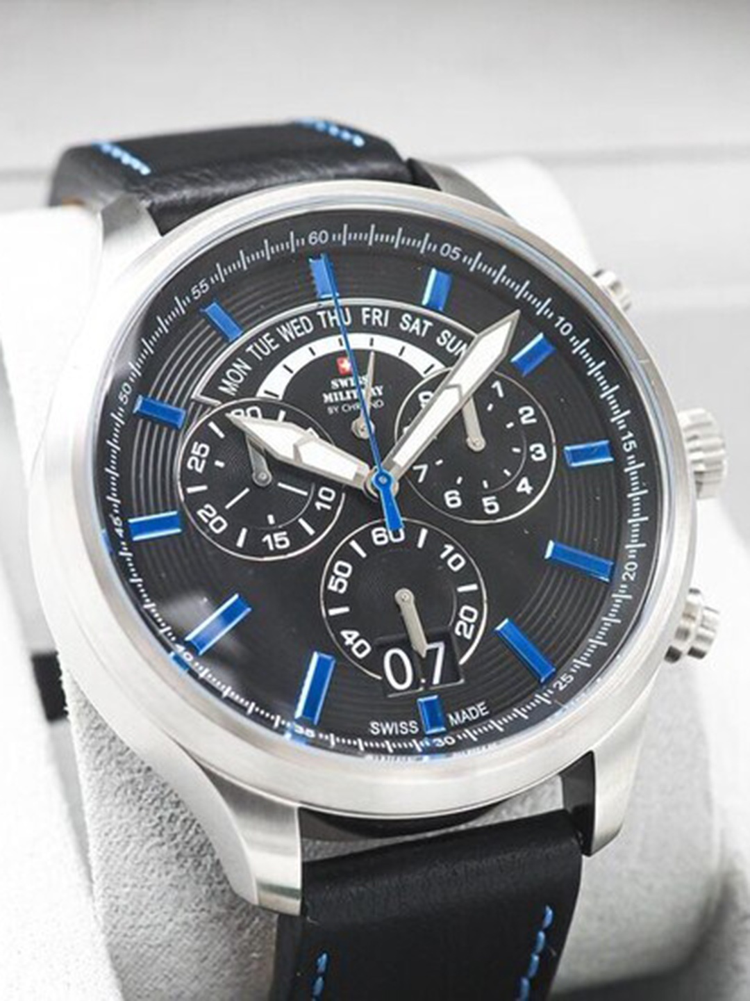 

Swiss Military by Chrono Men Leather Straps Analogue Watch SM34038.06, Blue