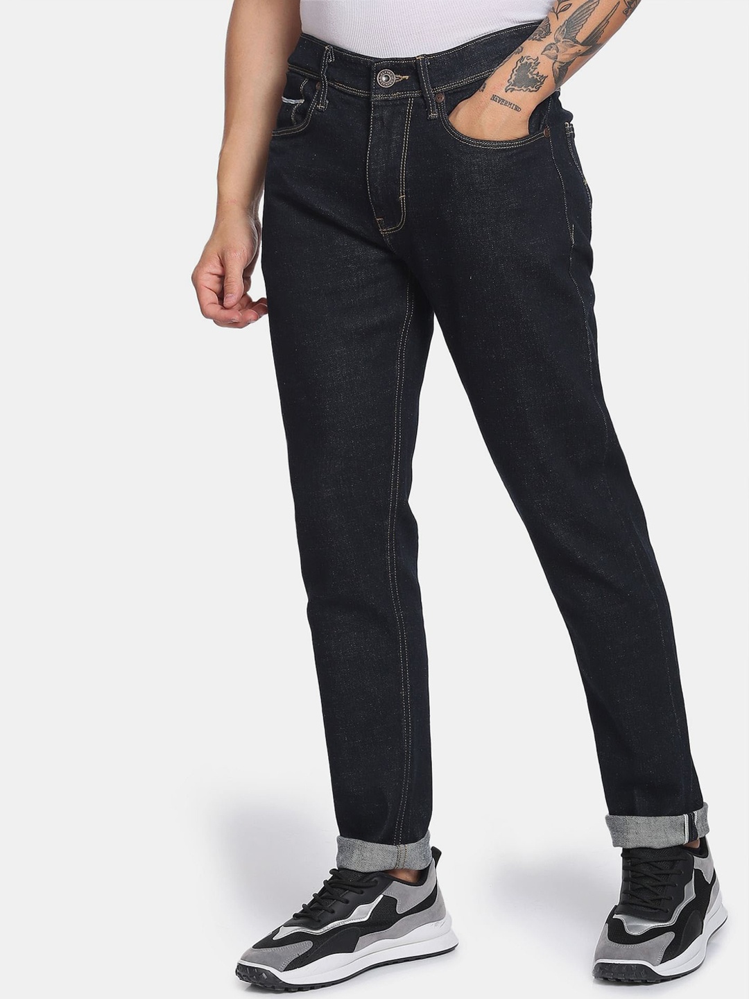 

Flying Machine Mid Rise Slash Slim Tapered Fit Selvage Jeans, Blue
