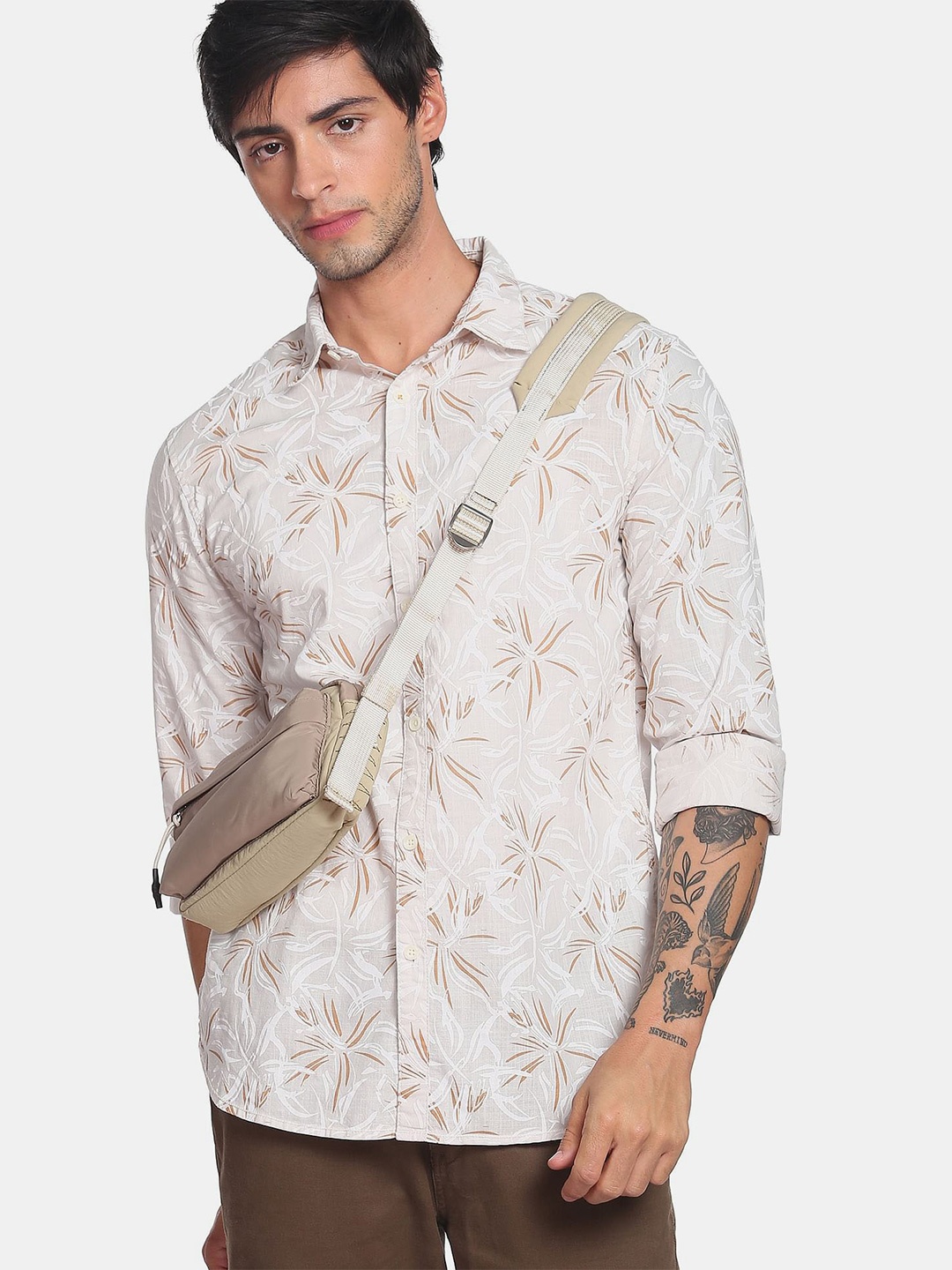 

Flying Machine Slub Floral Print Spread Collar Casual Shirt, White