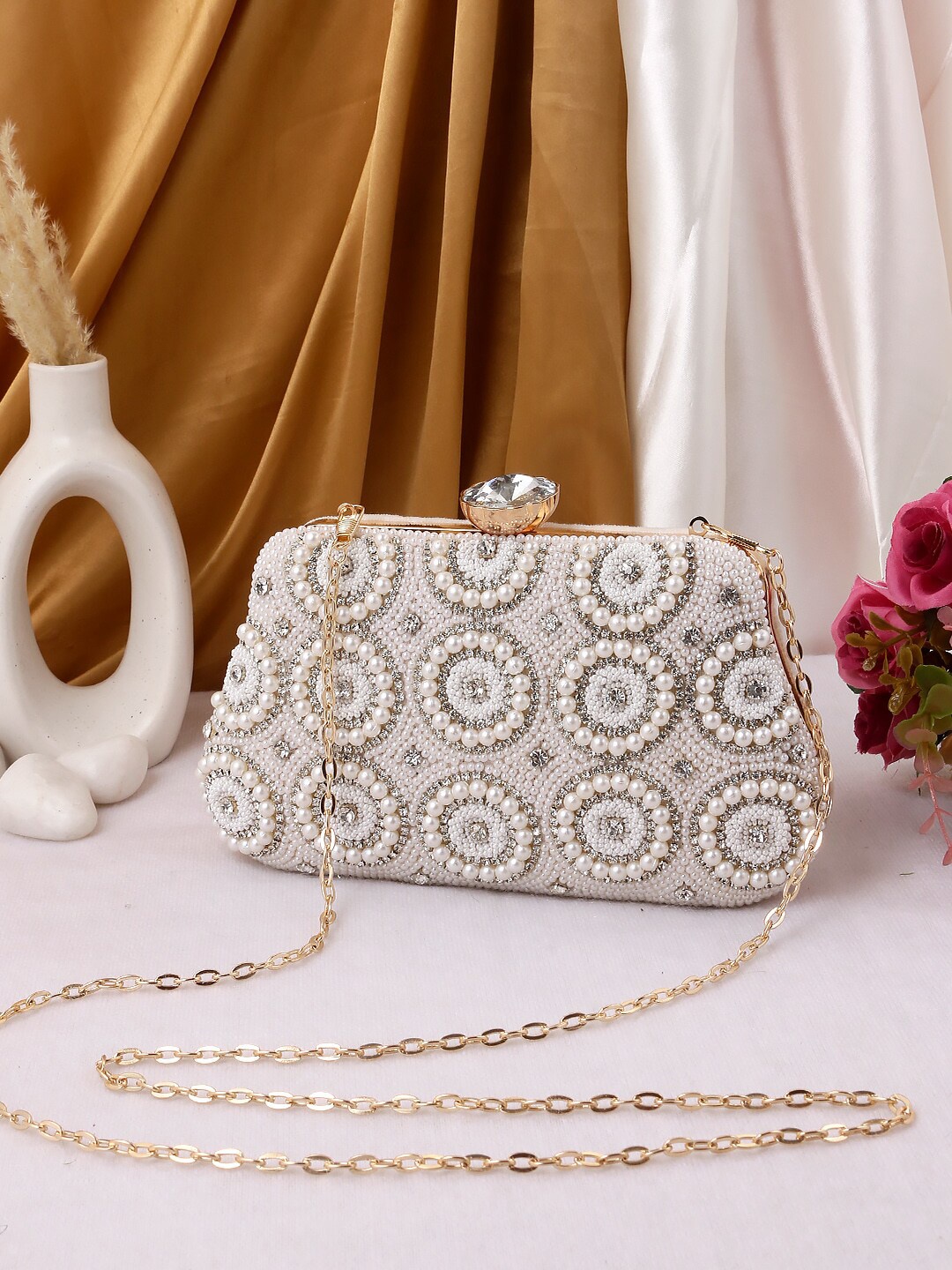 

Swisni Women Embellished Fabric Box Clutch, White