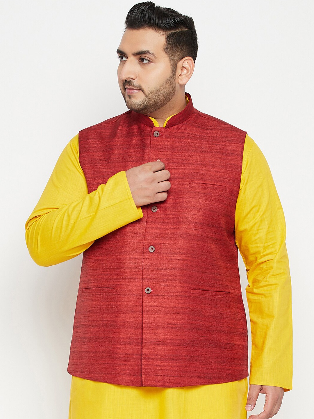

VASTRAMAY PLUS Men Plus Size Woven-Design Nehru Jacket, Maroon