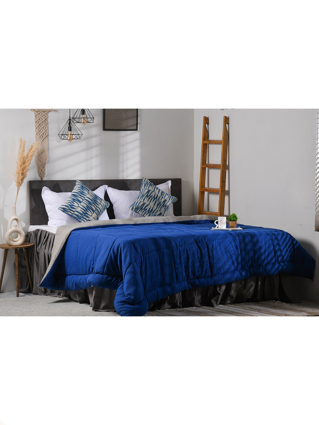 

THE SEWING CREST Navy Blue & Grey Mild Winter 110 GSM Reversible Double Bed Comforter