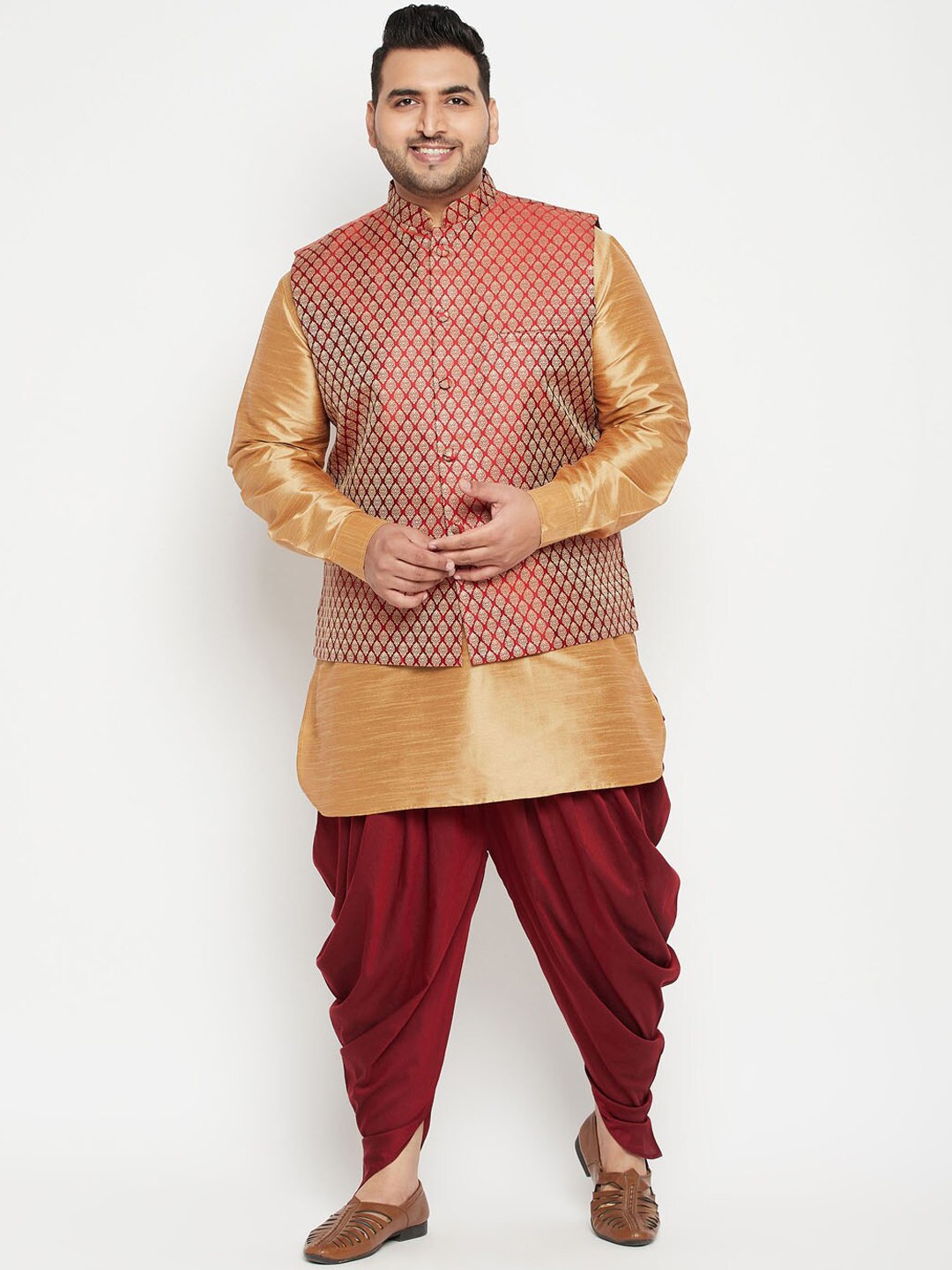 

VASTRAMAY PLUS Men Plus Size Kurta with Dhoti Pants & Nehru Jacket, Rose gold