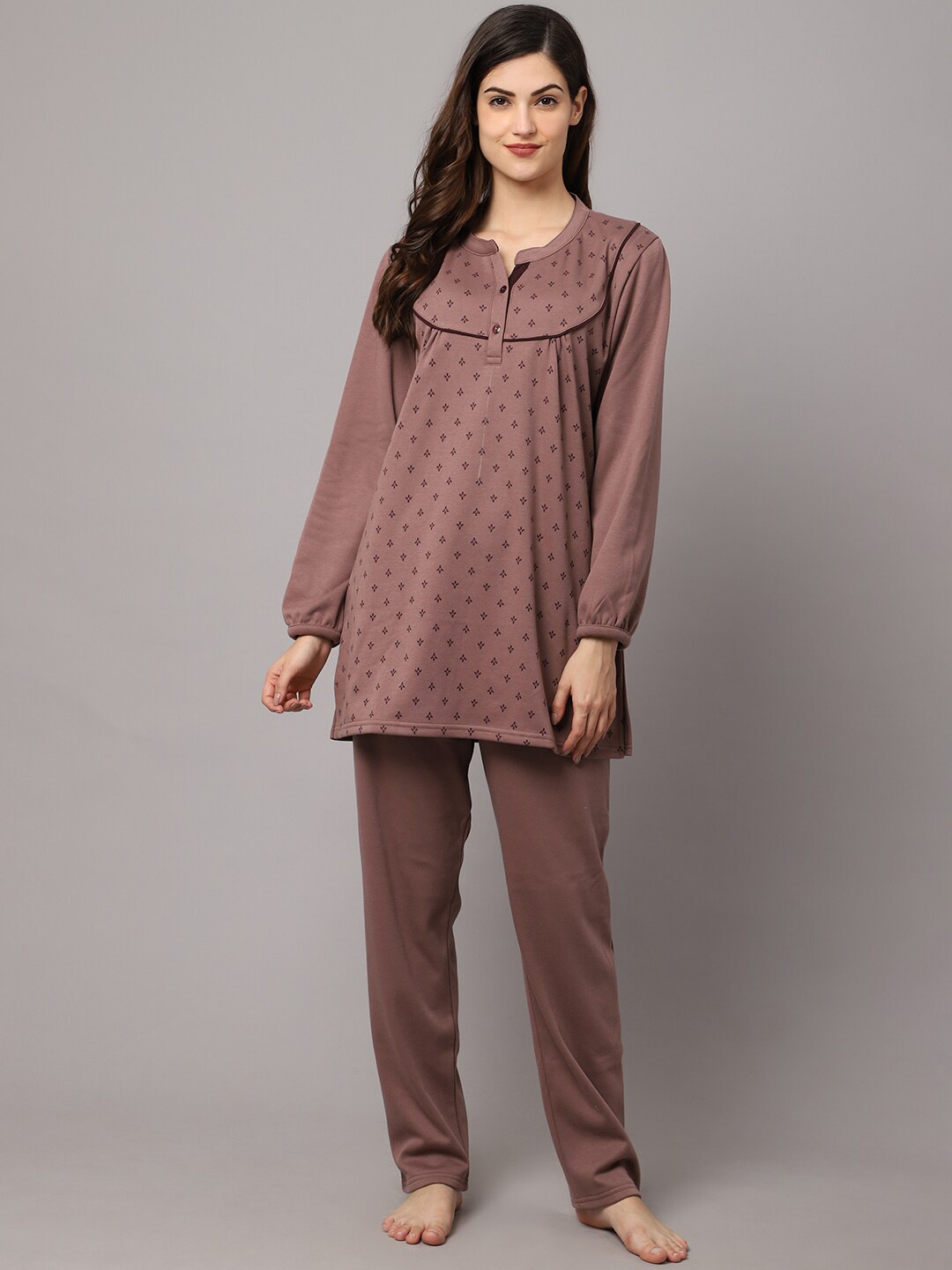 

Aerowarm Women Printed Night suit, Brown