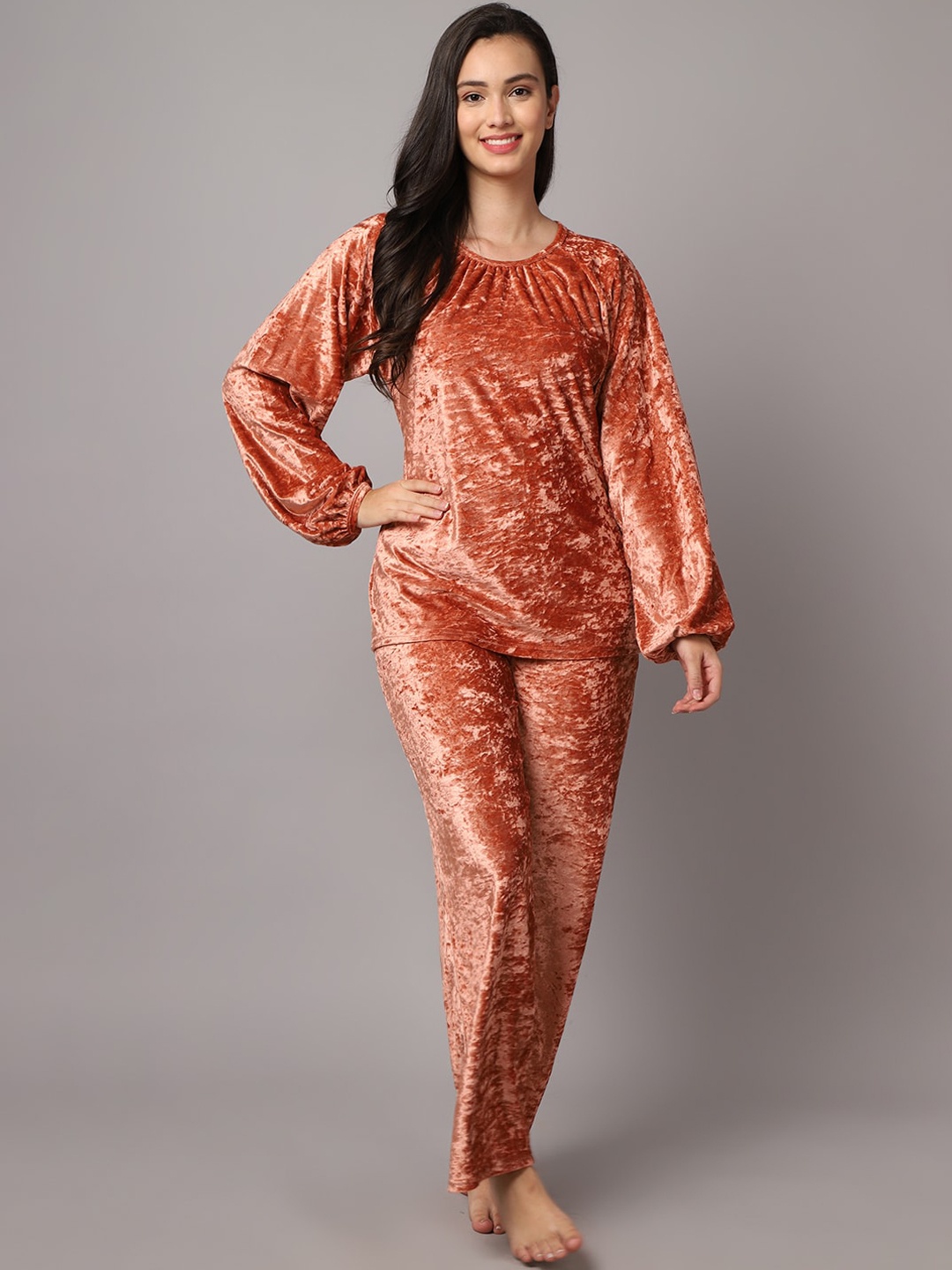 

Aerowarm Women Long Sleeves Round Neck Velvet Night suit, Rust
