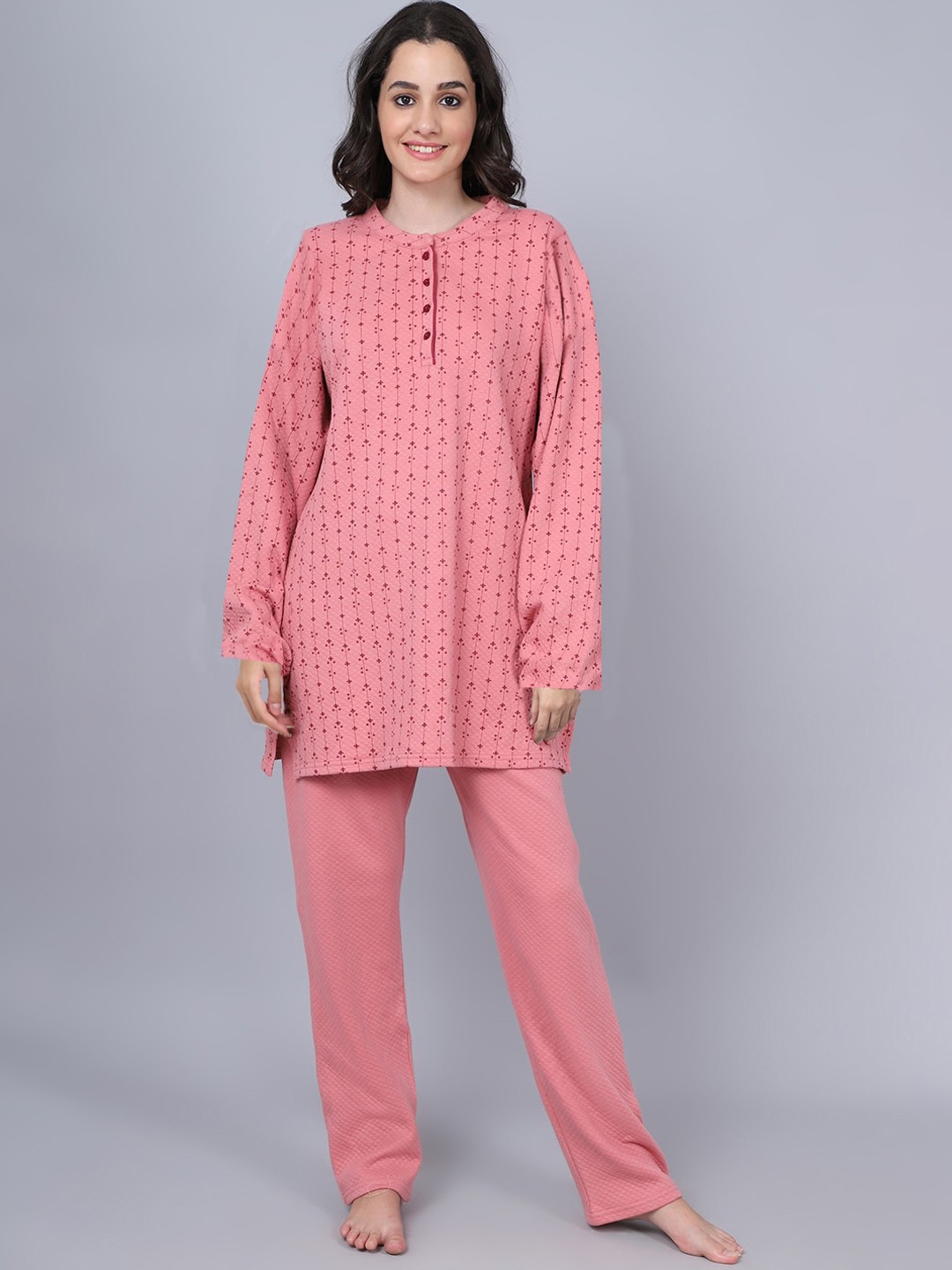 

Aerowarm Women Printed Night suit, Pink