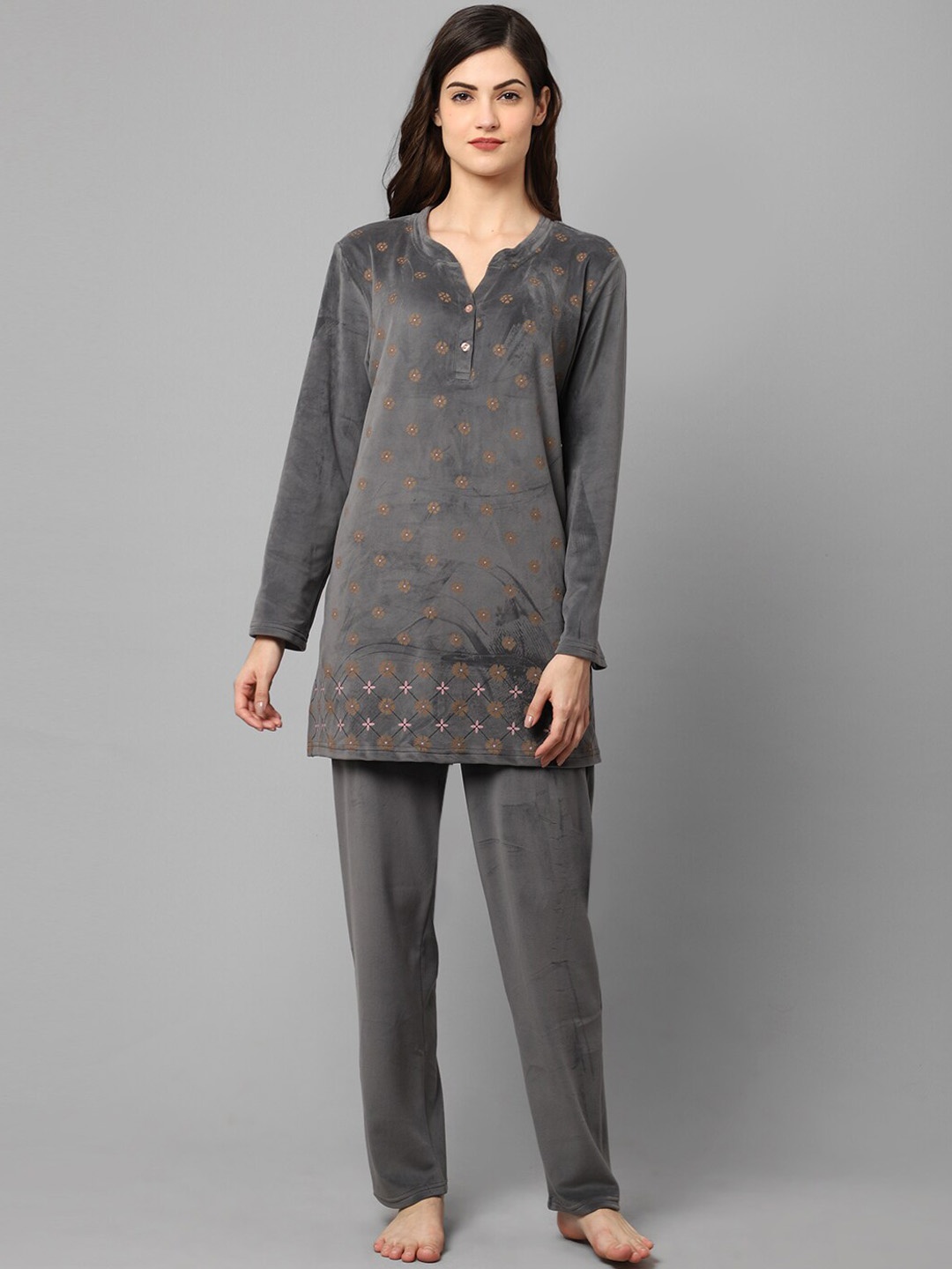 

Aerowarm Women Printed Night suit, Charcoal