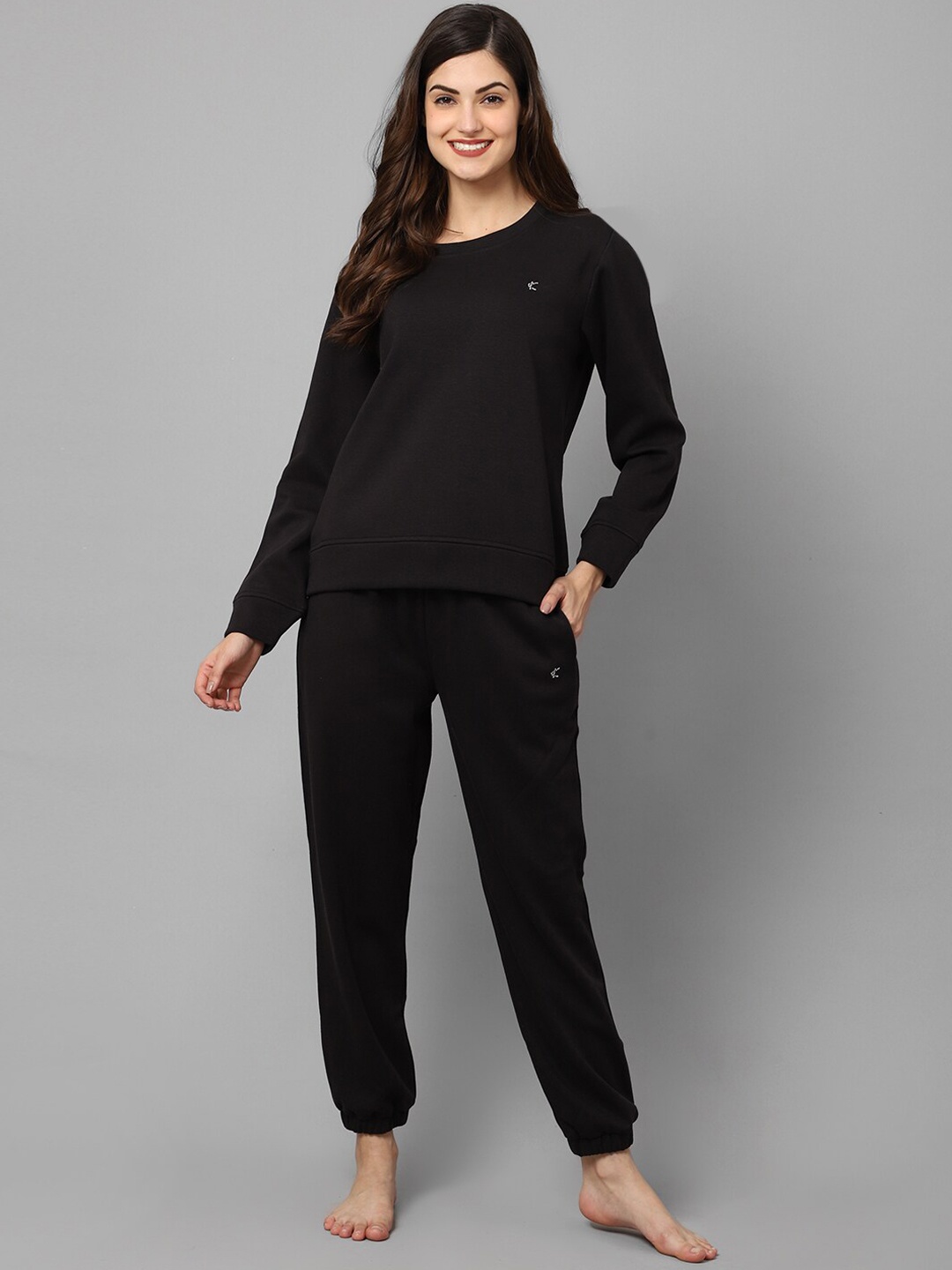 

Aerowarm Women Fleece Night suit, Black