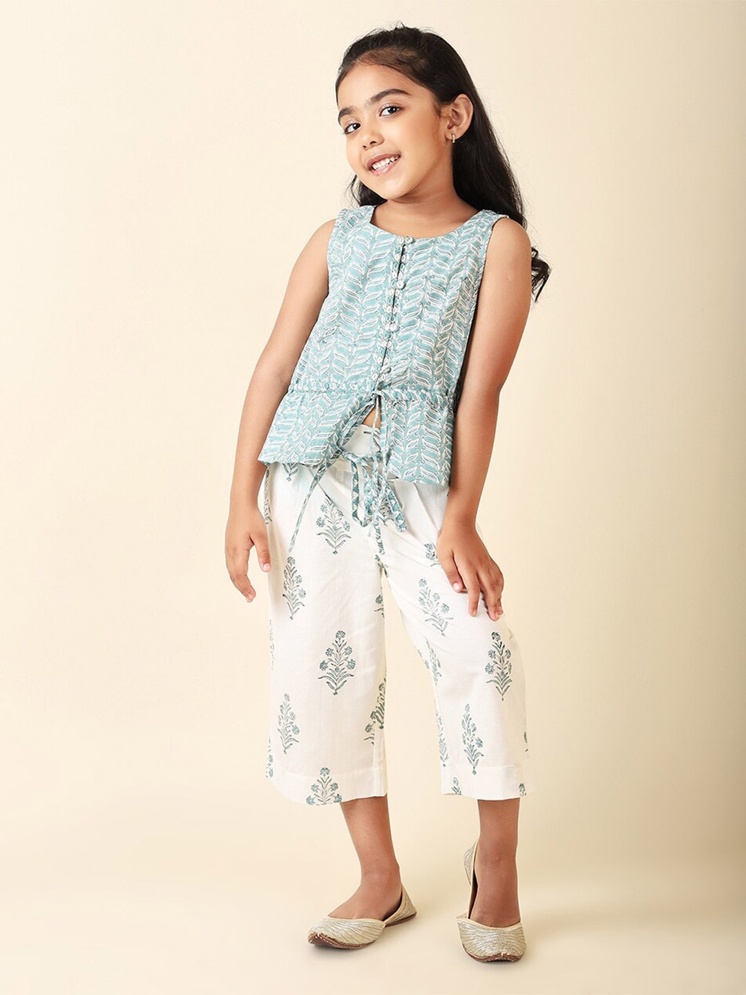 

Fabindia Girls Printed Pure Cotton Sleeveless Clothing Set, Sea green