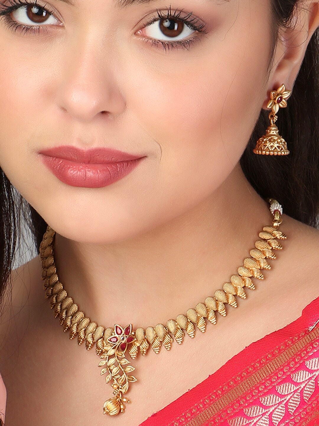 

Adwitiya Collection 24 CT Gold-Plated Flower & Stone Studded & Beaded Jewellery Set