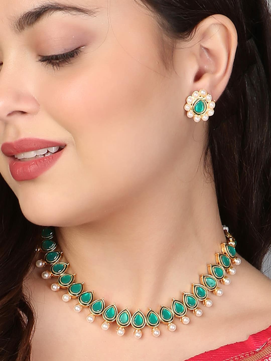 

Adwitiya Collection Gold-Plated Kundan Stone-Studded & Pearl Beaded Jewellery Set