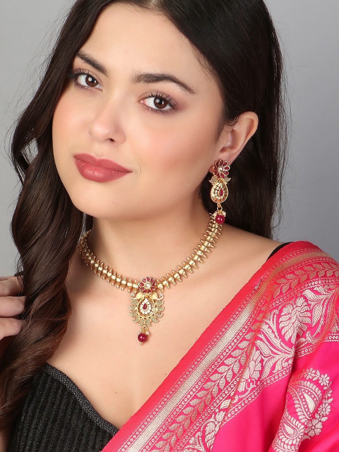 

Adwitiya Collection Gold-Plated Stone-Studded & Beaded Jewellery Set