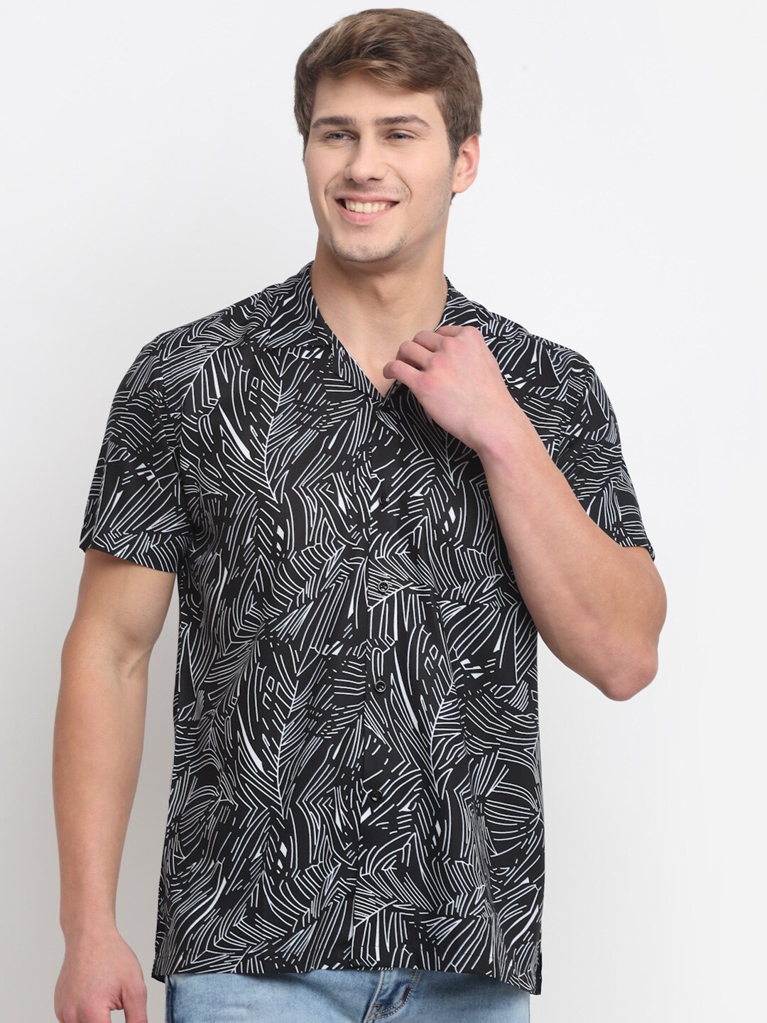 

Ennoble Men Tailored Fit Printed Casual Shirt, Black