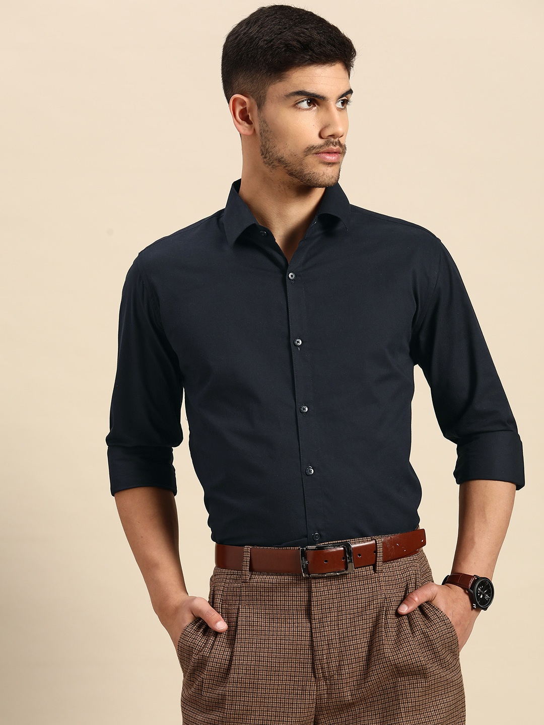 

Molly & Michel Men Slim Fit Formal Shirt, Navy blue