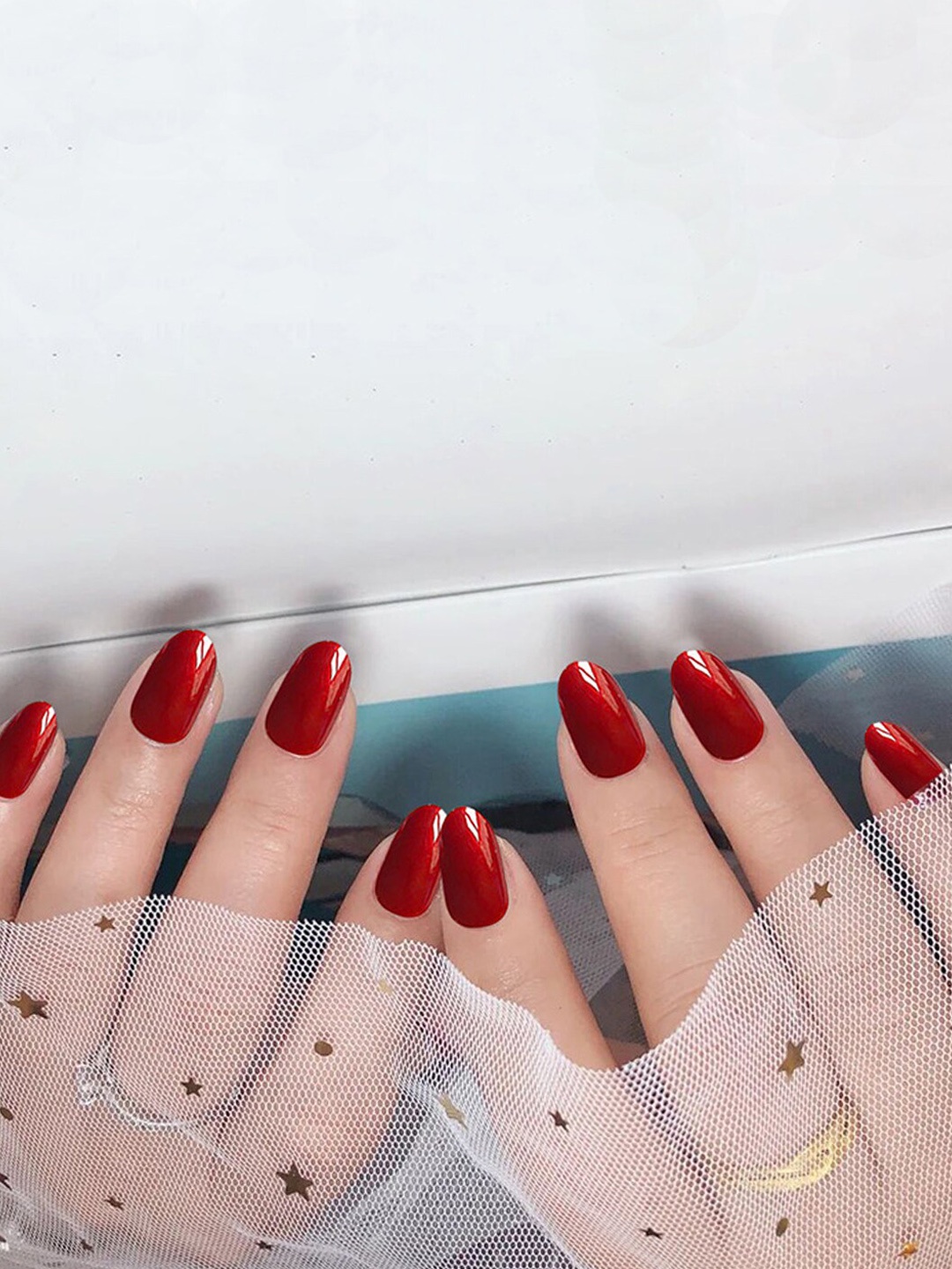 

Secret Lives Set of 24 Plain Glossy Fake Nail Extensions - UV Red