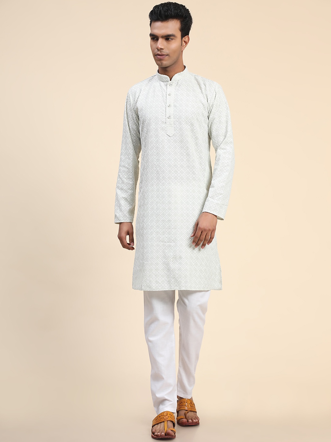 

Ekta Textiles Men Ethnic Motifs Embroidered Thread Work Pure Cotton Kurta with Churidar, White
