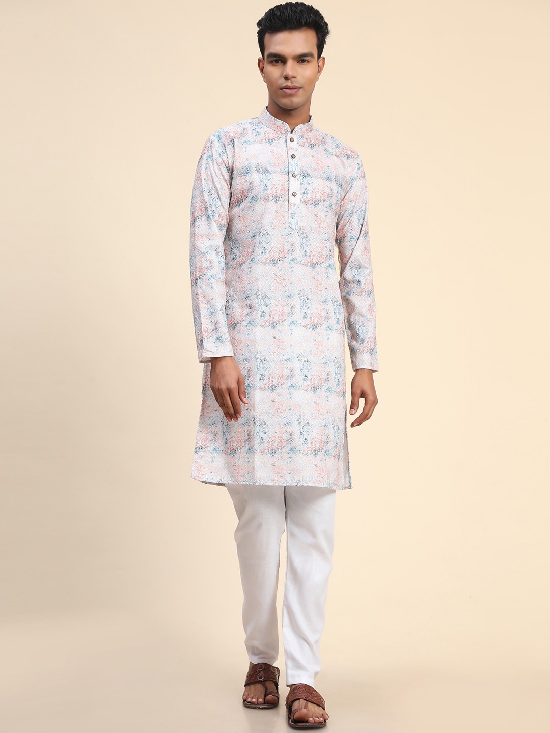 

Ekta Textiles Men Ethnic Motifs Printed Thread Work Pure Cotton Kurta with Churidar, White