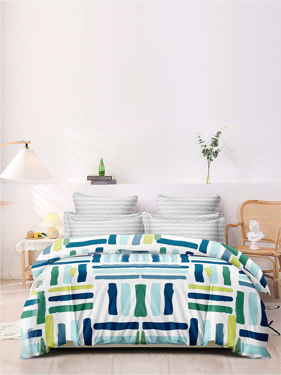 

homewards White & Blue Geometric Microfiber AC Room 150 GSM Double Bed Dohar