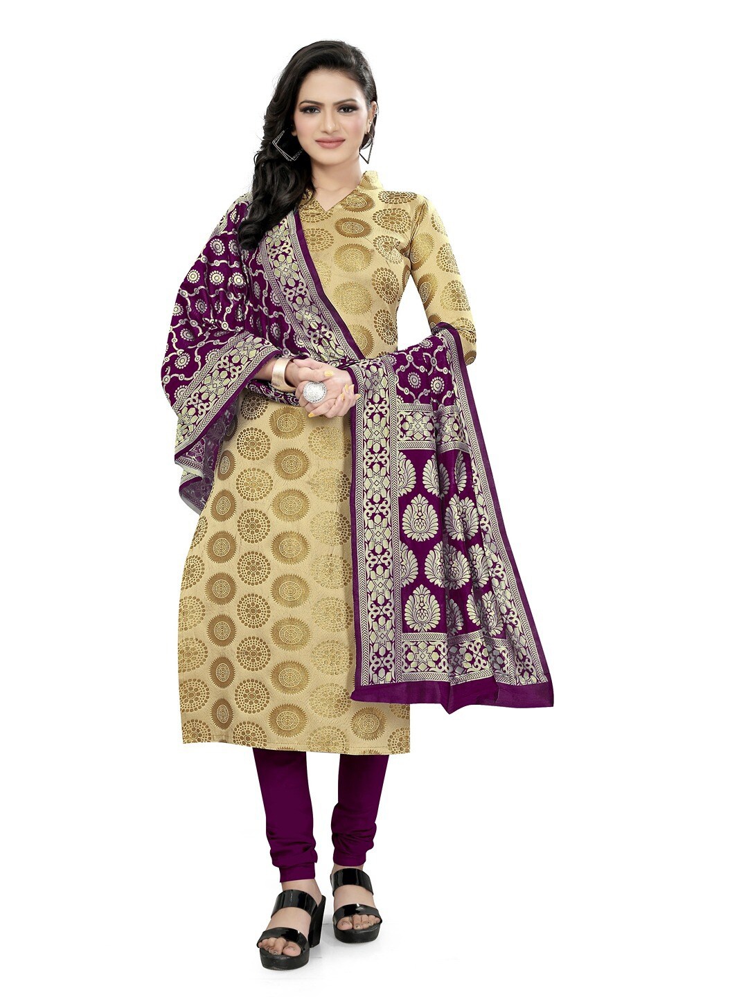 

Angroop Jacquard Work Banarasi Silk Woven Design Unstitched Dress Material, Cream
