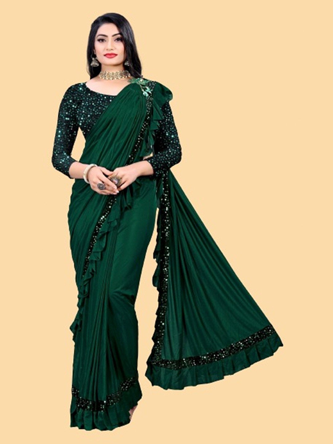 

APNISHA Sequinned Ready to Wear Saree, Green