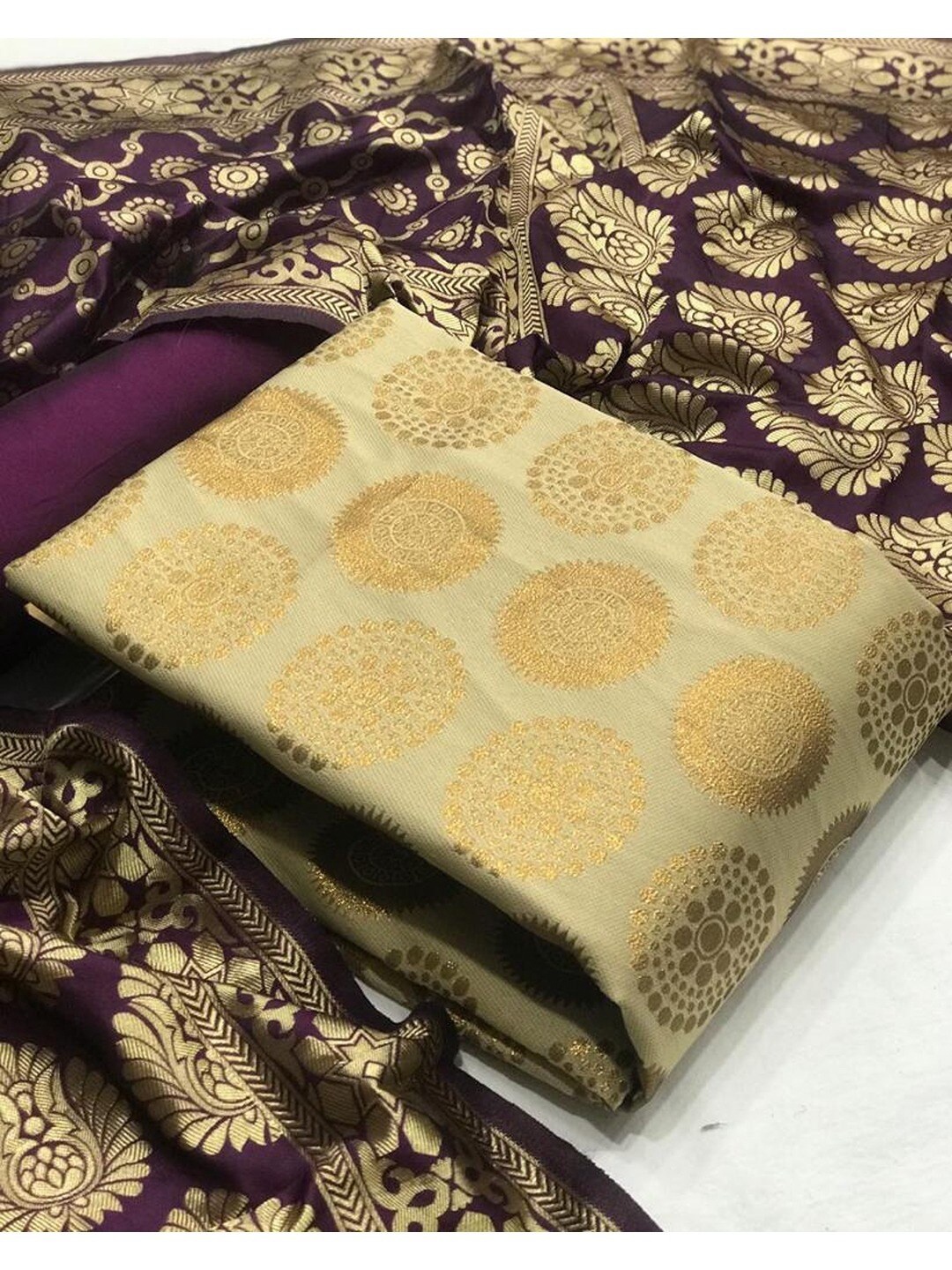 

Angroop Jacquard Work Banarasi Silk Woven Design Unstitched Dress Material, Cream