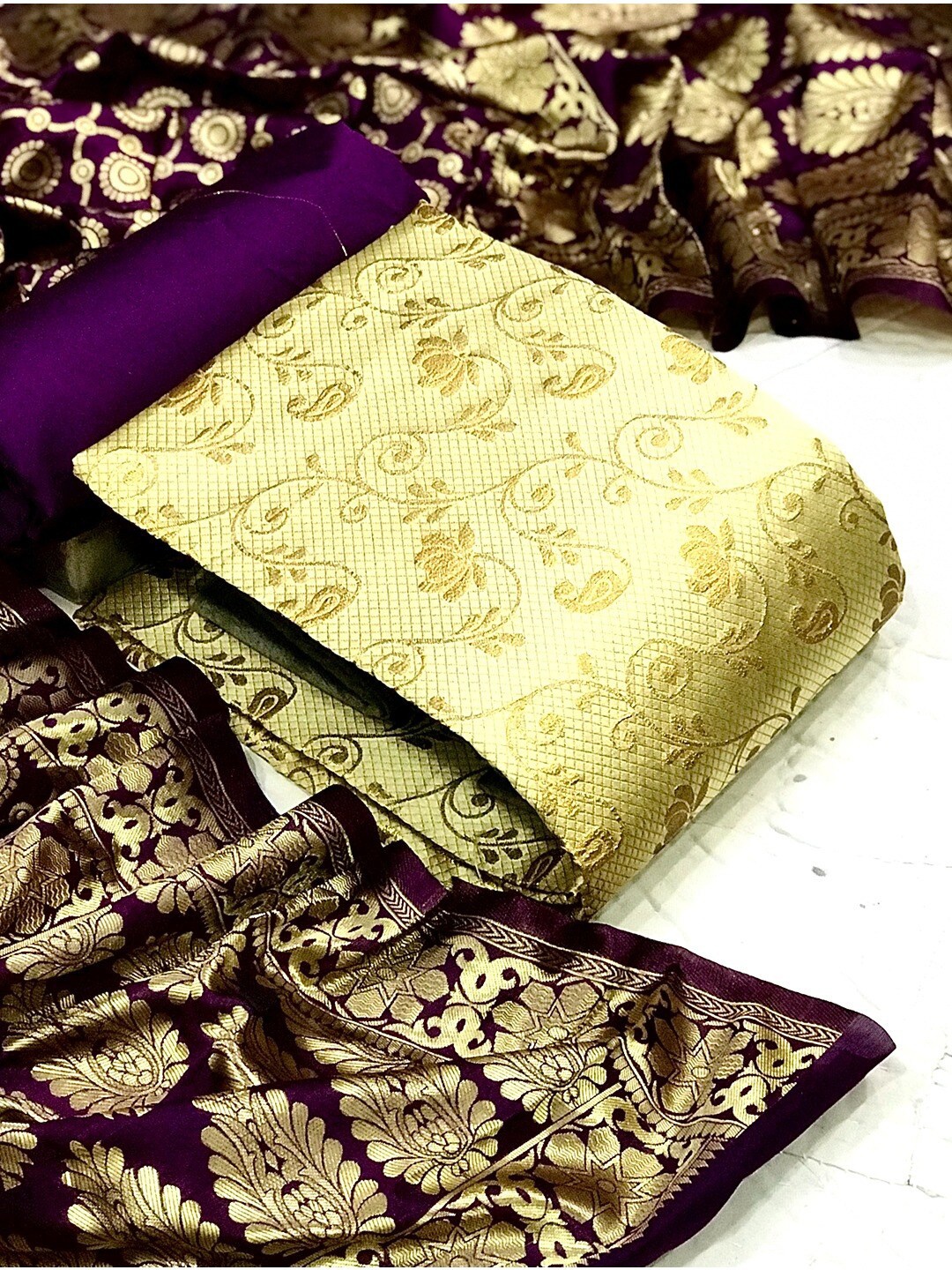 

Angroop Jacquard Work Banarasi Silk Woven Design Unstitched Dress Material, Cream