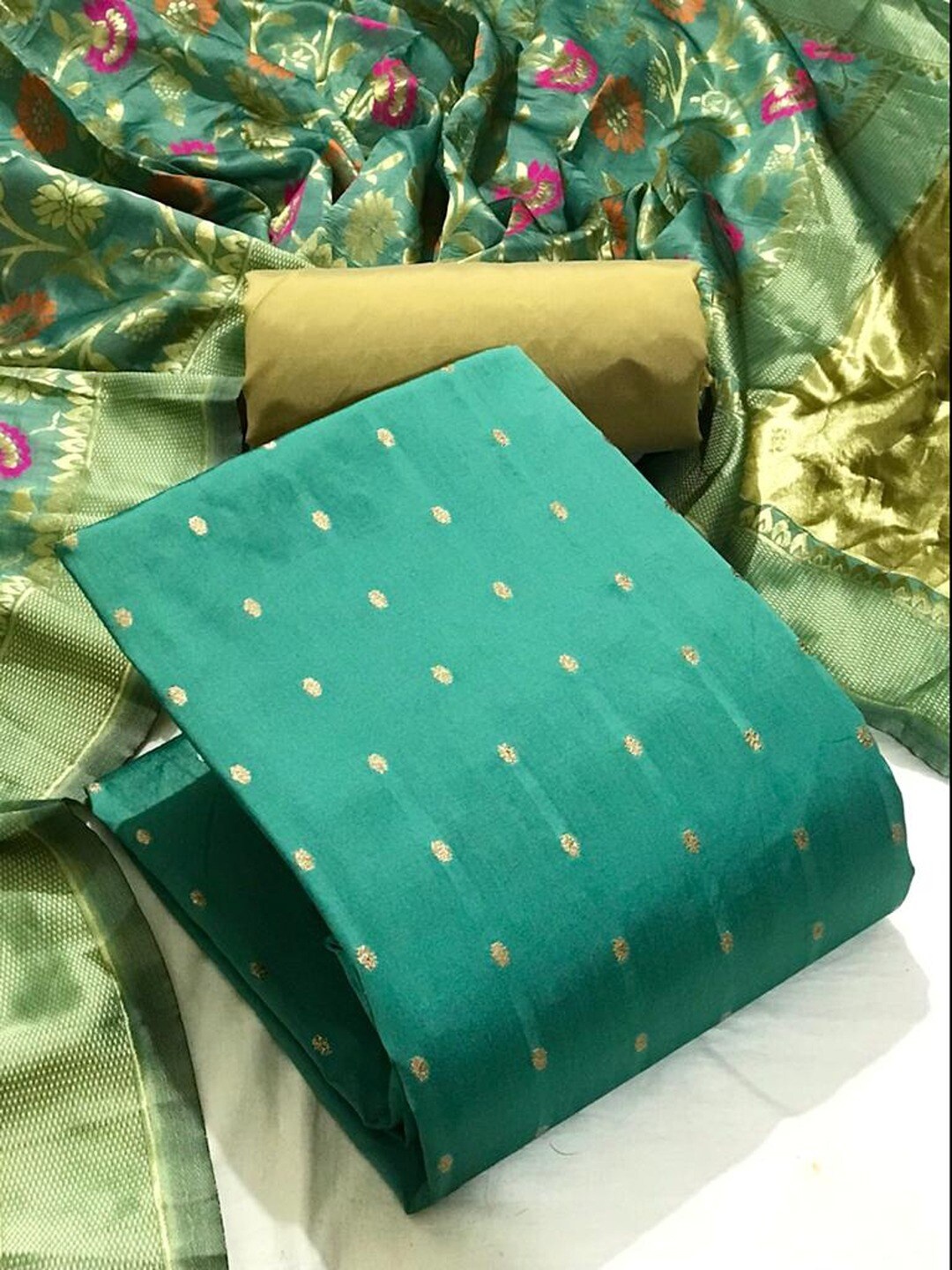 

Angroop Jacquard Unstitched Dress Material, Green