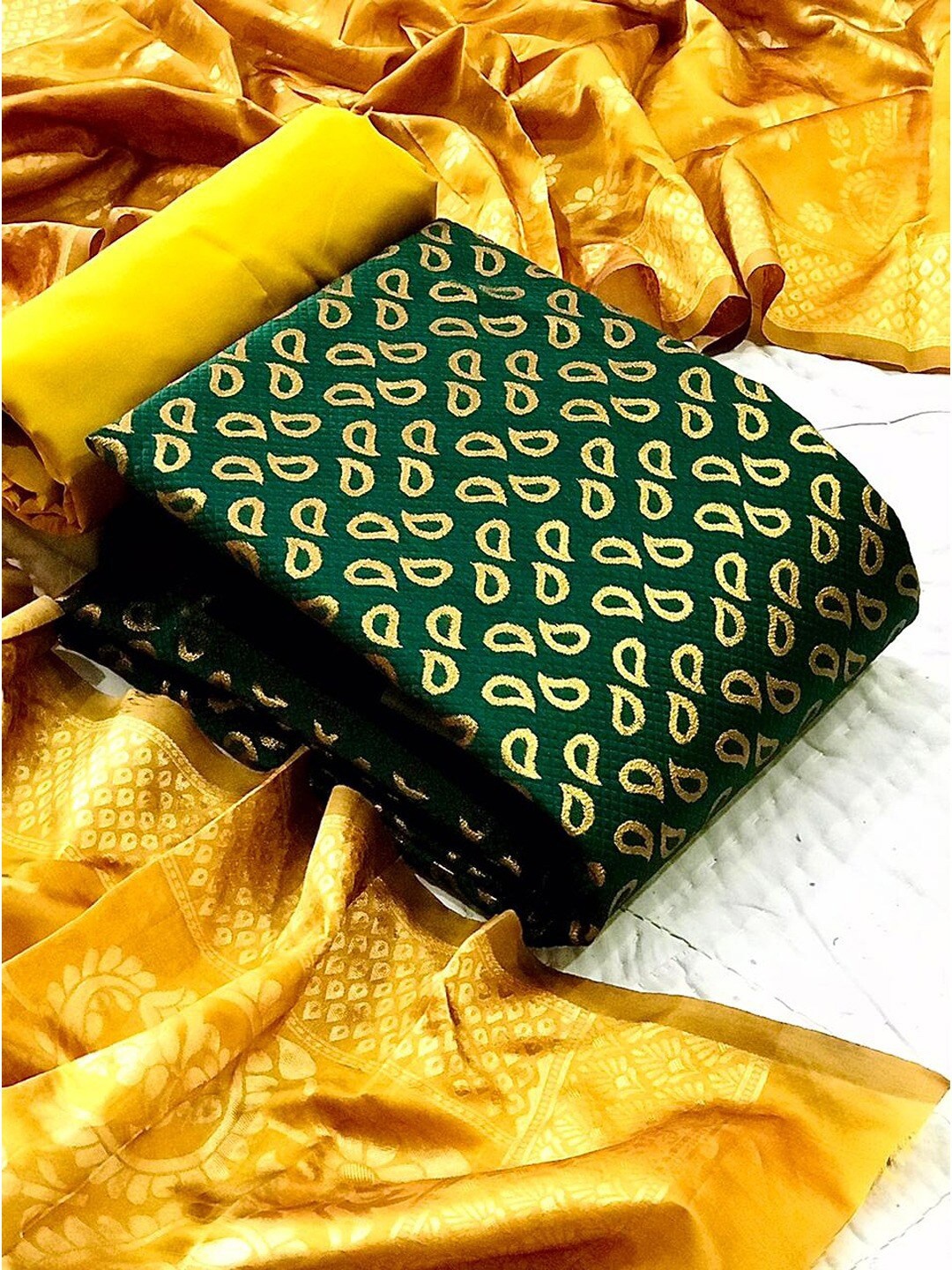 

Angroop Jacquard Unstitched Dress Material, Green