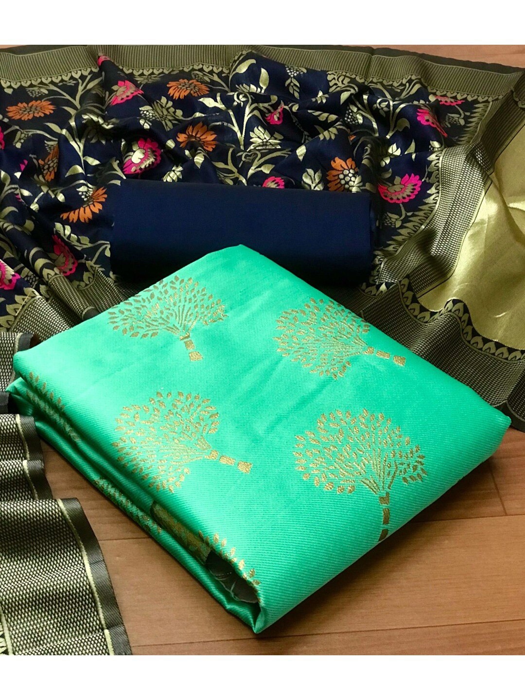 

Angroop Jacquard Work Banarasi Silk Woven Design Unstitched Dress Material, Green