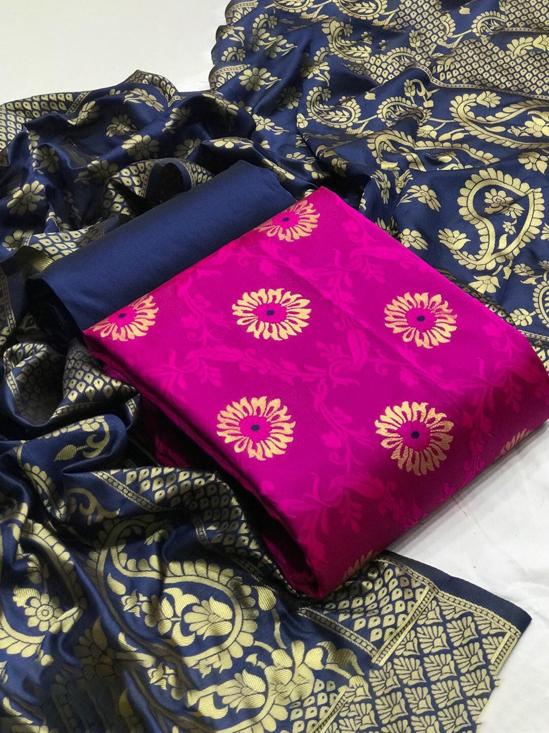 

Angroop Jacquard Work Banarasi Silk Woven Design Unstitched Dress Material, Pink