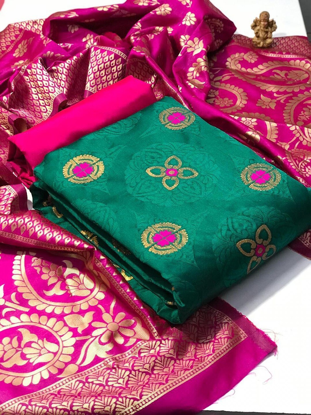 

Angroop Banarasi Silk Unstitched Dress Material, Green