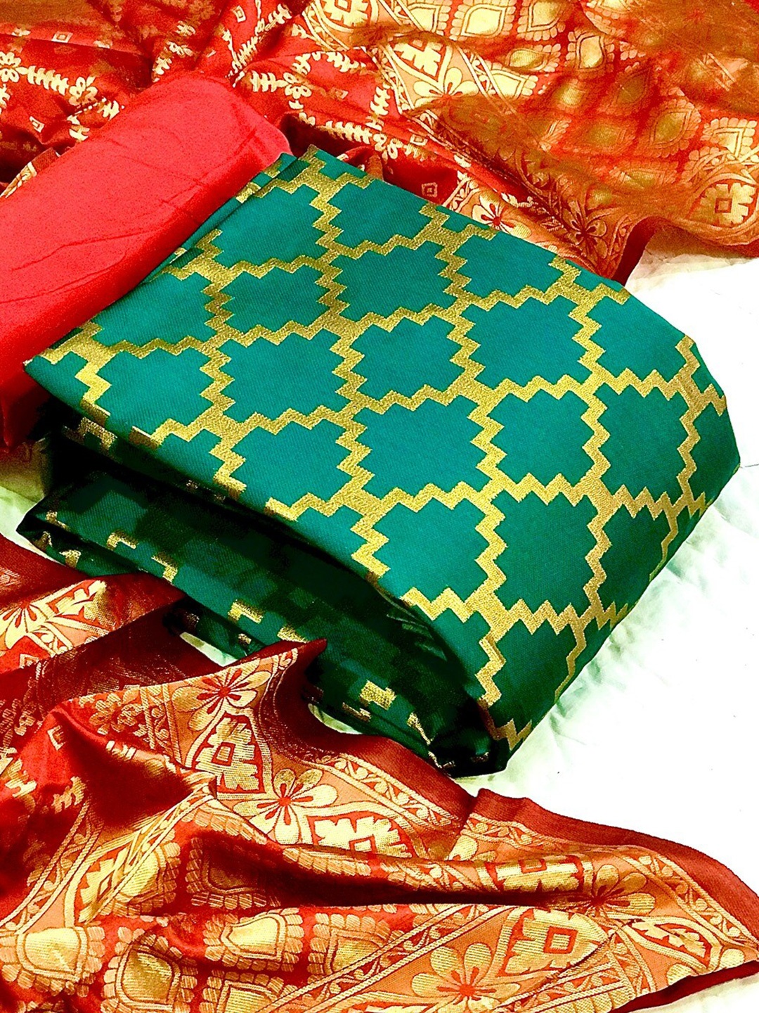 

Angroop Banarasi Silk Unstitched Dress Material, Green