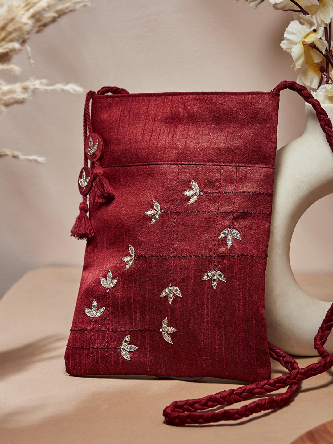 

Fabindia Floral Printed Structured Sling Bag, Magenta