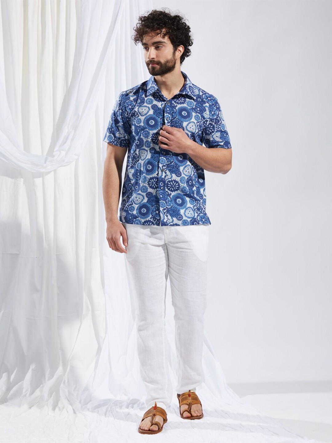 

Fabindia Men Printed Cotton Casual Shirt, Navy blue