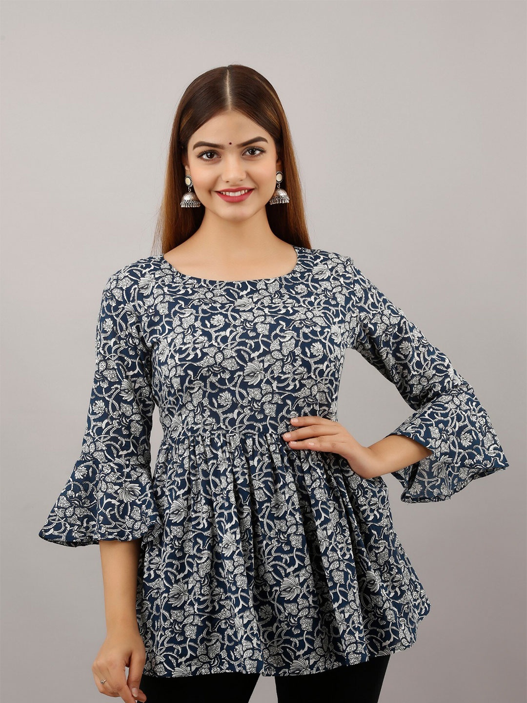 

Women Touch Floral Printed Cotton A-Line Top, Navy blue