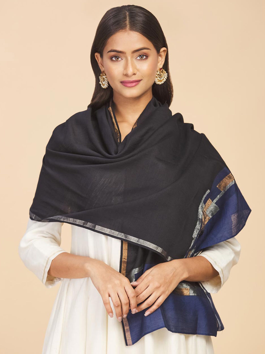 

Fabindia Women Stole, Black